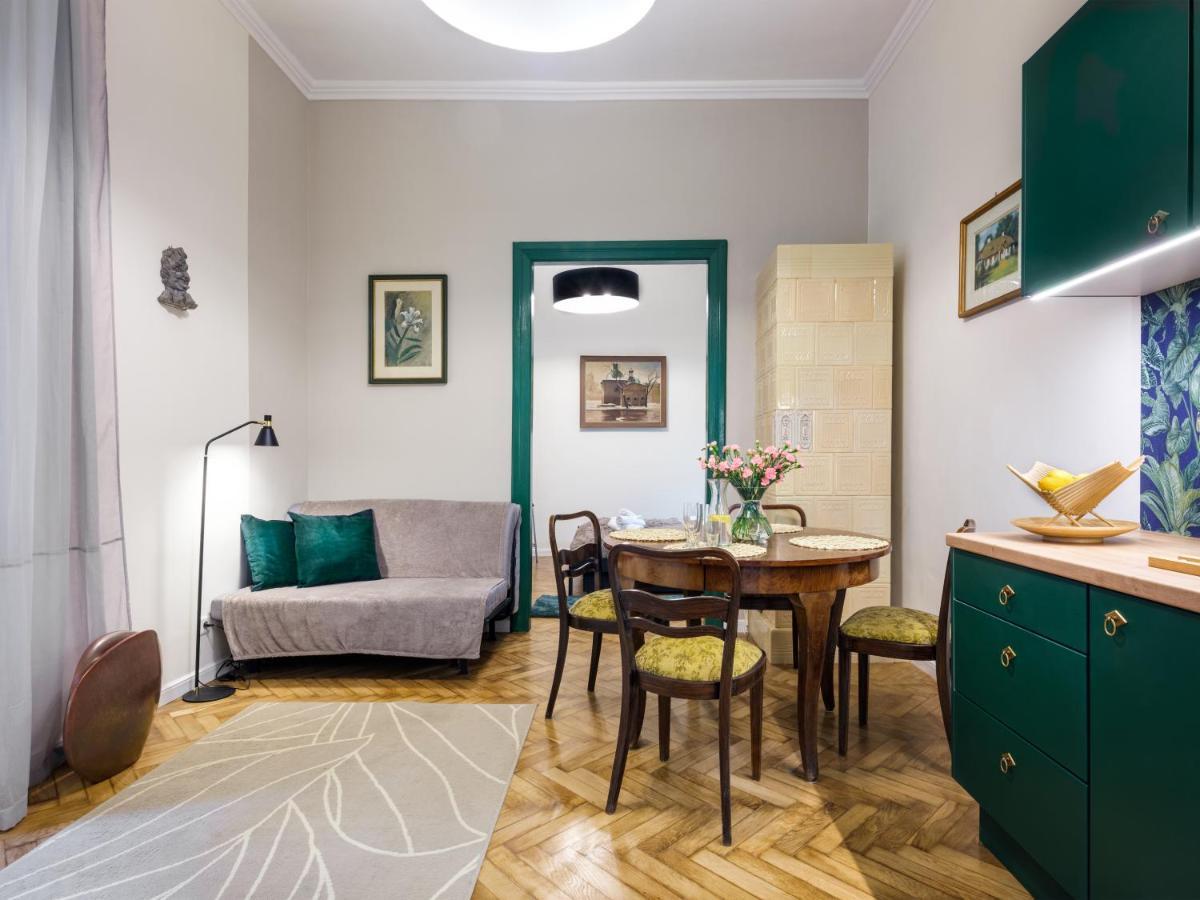 Tyzenhauz Apartments Lobzowska Street Krakow Exterior photo